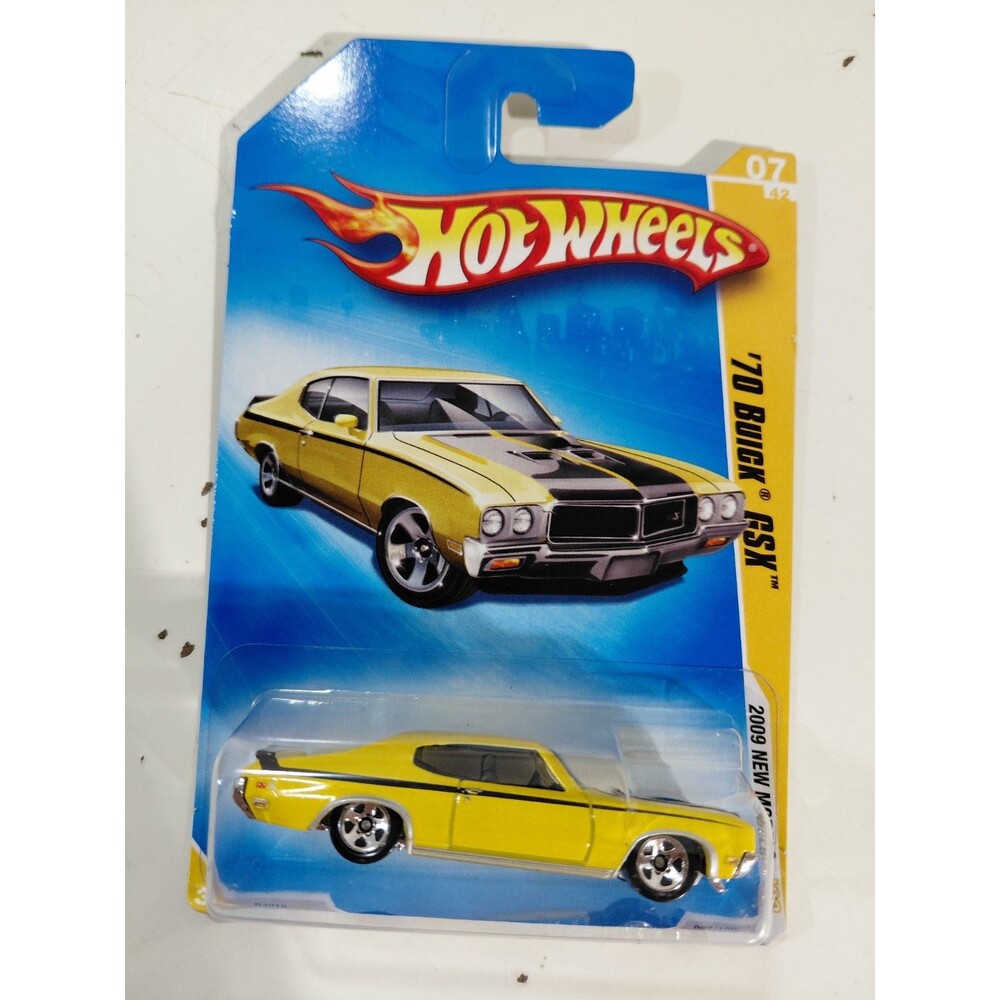 NIP Hot Wheels 2009 New Models 1:64 Die Cast 1970 Buick GSX Muscle Car C